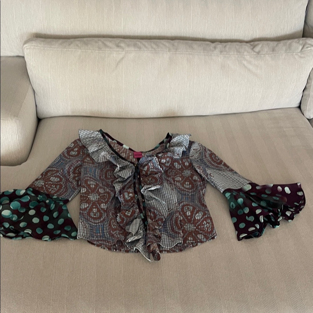Save The Queen Multicolor Ruffled Blouse